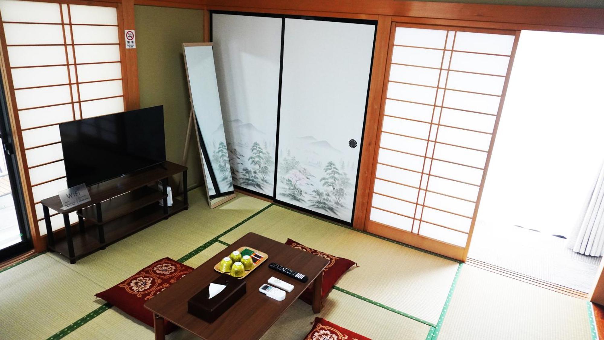 富士山を眺められる宿 ゲストハウス花水木 Nishikatsura Zewnętrze zdjęcie