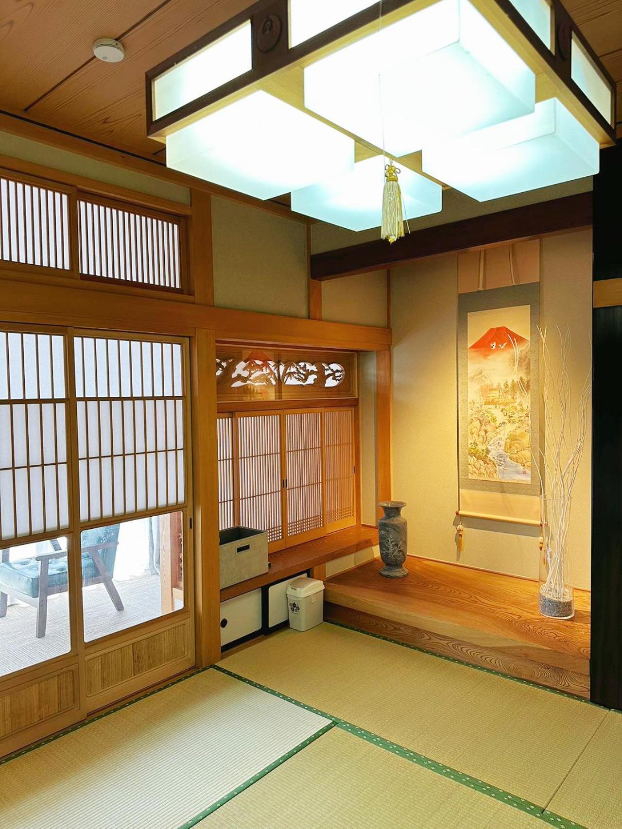 富士山を眺められる宿 ゲストハウス花水木 Nishikatsura Zewnętrze zdjęcie