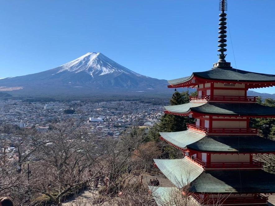 富士山を眺められる宿 ゲストハウス花水木 Nishikatsura Zewnętrze zdjęcie